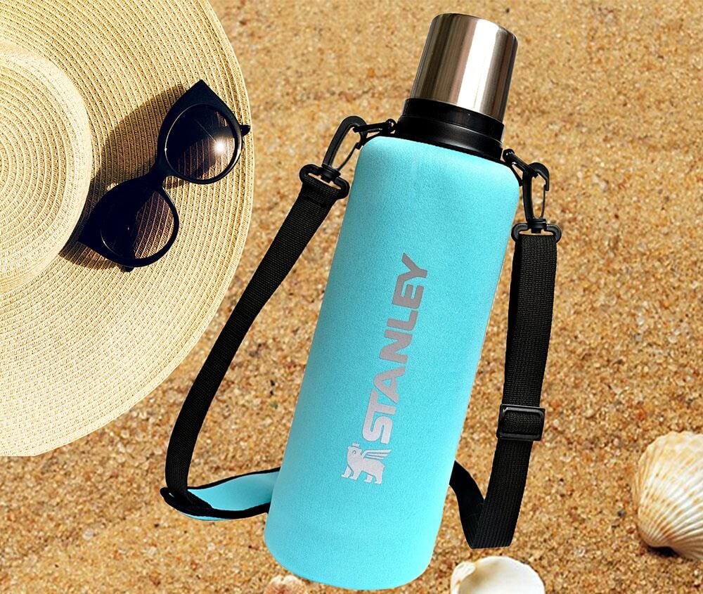Stanley Koruyucu Neopren Termos Kılıfı 1,9 Lt Klasik Turkuaz