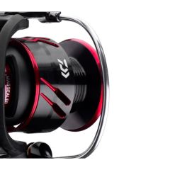 Daiwa Ballistic MQ 21 LT 3000 DCXH Spin Makinesi