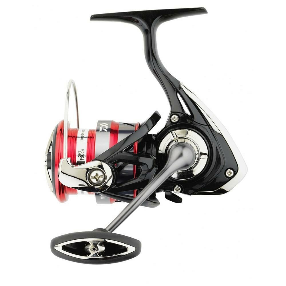 Daiwa Ninja 18 LT 4000 C Spin Makinesi